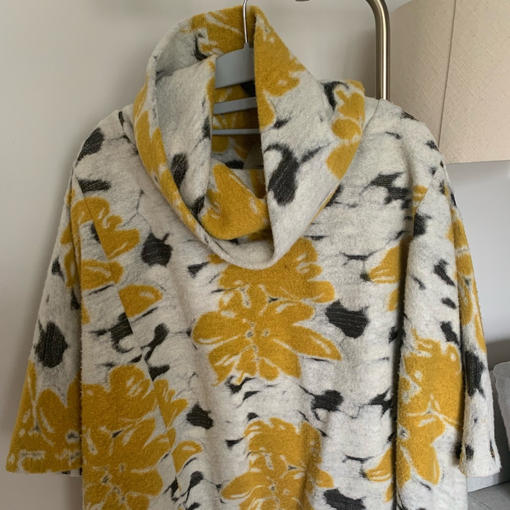 Anthropologie Cowl Neck sweater/poncho - size XS